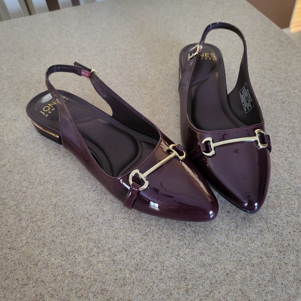 Jones New York Women's Burgundy Slingback Flats